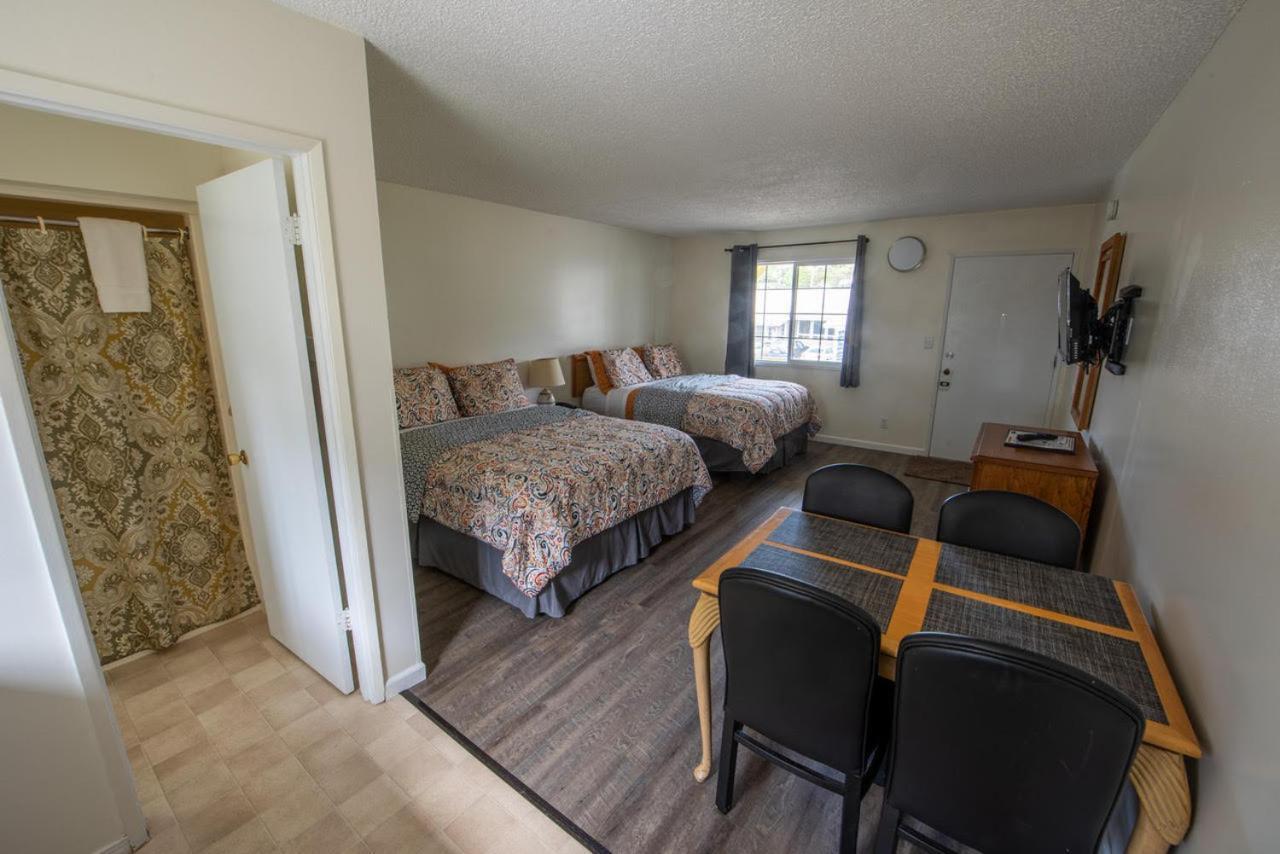 Pacific City Inn Luaran gambar
